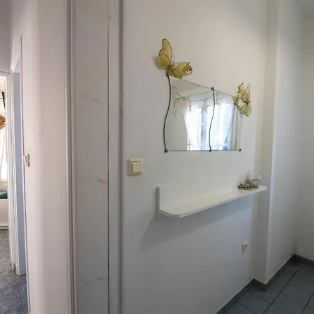 Paty's Sun Side House * 암벨라스