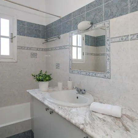 بيت للعطل Paty's Sun Side House *